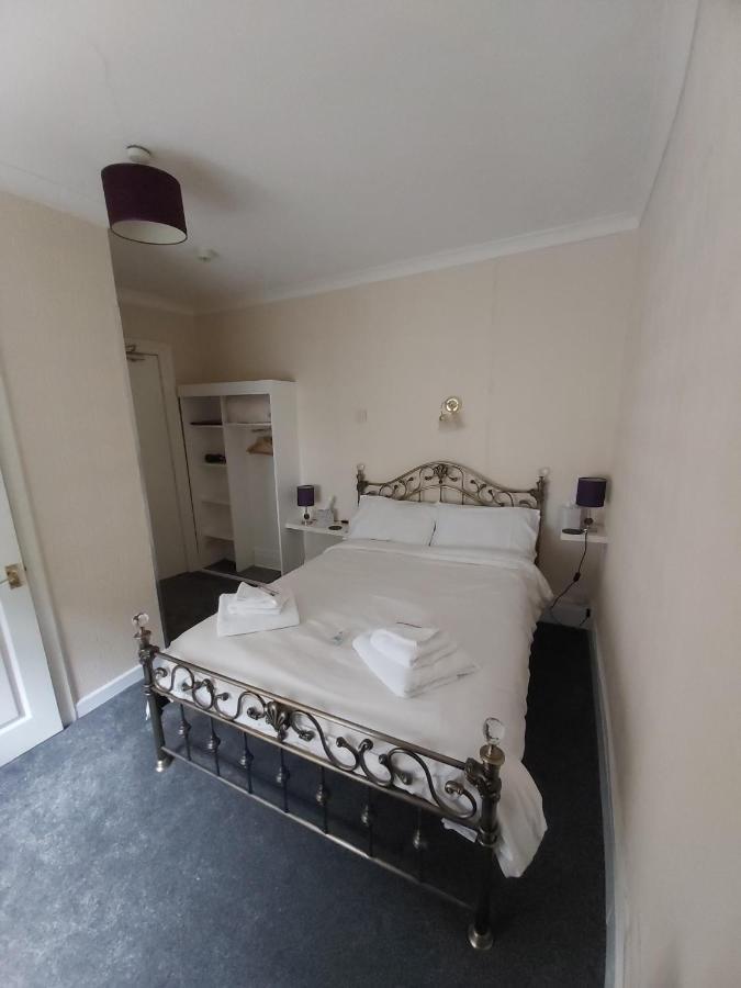 Isallt Guesthouse Blaenau Ffestiniog Extérieur photo