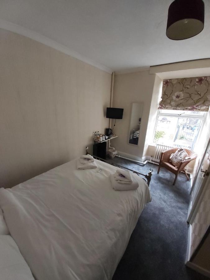 Isallt Guesthouse Blaenau Ffestiniog Extérieur photo
