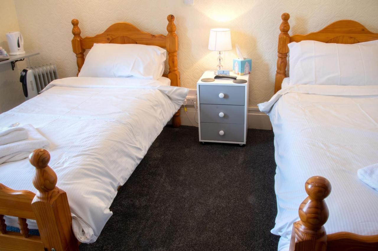 Isallt Guesthouse Blaenau Ffestiniog Extérieur photo